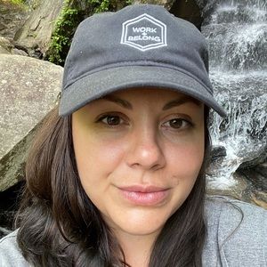 Meet your Posher, Megan